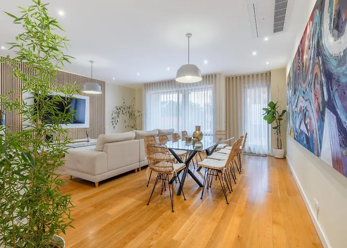 The Qm * Funchal (Madeira)